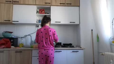 Liza online show from February 2025 09:21:01 AM