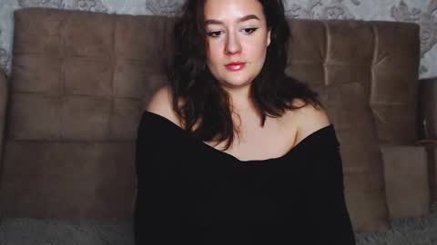 lizamartina online show from December 2024 07:05:01 AM