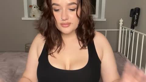 lizamartina online show from September 2025 04:29:02 PM