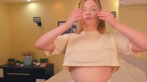 Lizbeth or Lizzy online show from January 2025 08:11:02 PM