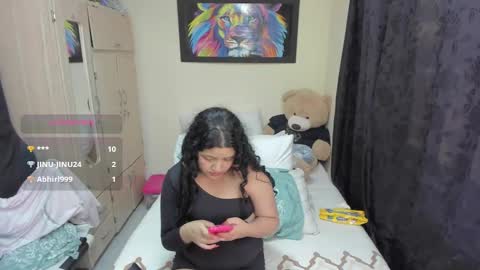 Mariana online show from January 2025 08:44:01 PM