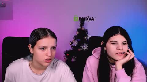 Snapshot of lizzie_boom chatting on December 2025 08:04:01 PM lizzie_boom online show from December 2025 08:04:01 PM
