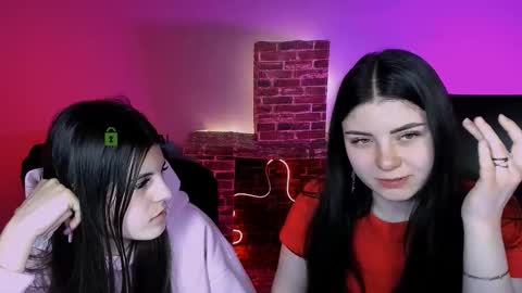 Snapshot of lizzie_boom chatting on January 2026 08:02:02 PM lizzie_boom online show from January 2026 08:02:02 PM