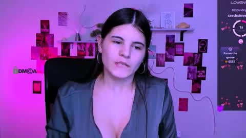 Snapshot of lizzie_boom chatting on February 2026 08:52:01 PM lizzie_boom online show from February 2026 08:52:01 PM