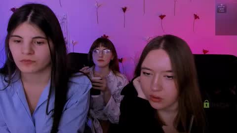 Snapshot of lizzie_boom chatting on March 2026 08:04:01 PM lizzie_boom online show from March 2026 08:04:01 PM