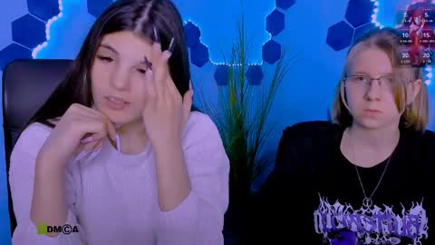 Snapshot of lizzie_boom chatting on March 2026 07:52:02 PM lizzie_boom online show from March 2026 07:52:02 PM