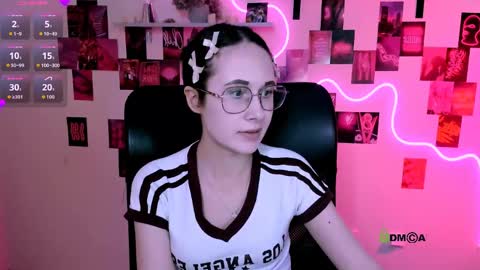 Snapshot of lizzie_boom chatting on May 2026 06:57:01 PM lizzie_boom online show from May 2026 06:57:01 PM