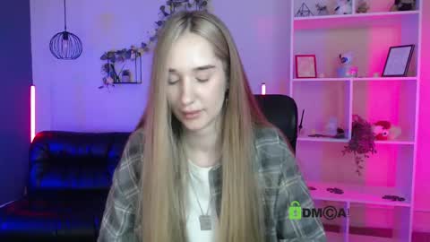 Snapshot of lizzie_boom chatting on May 2026 02:45:01 PM lizzie_boom online show from May 2026 02:45:01 PM