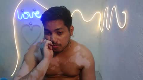 lizzy_955413 online show from March 2026 11:01:02 AM