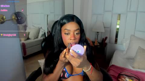 Snapshot of lizzy_joss chatting on January 2025 06:03:01 AM Lizzy Joss online show from January 2025 06:03:01 AM