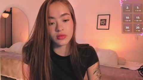Lizzy Colins online show from June 2026 05:16:02 PM