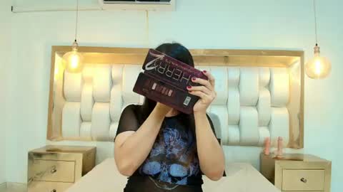 LIZZY RAVEN online show from June 2026 12:22:01 PM