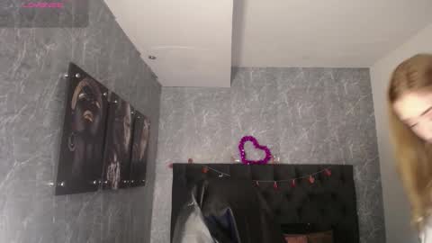 Snapshot of lizzysnow chatting on September 2025 11:54:02 AM lizzysnow online show from September 2025 11:54:02 AM
