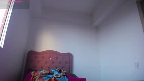 Snapshot of lizzysnow chatting on October 2025 10:32:02 PM lizzysnow online show from October 2025 10:32:02 PM