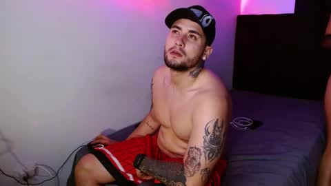 lliamm 2 online show from December 2025 07:15:02 AM