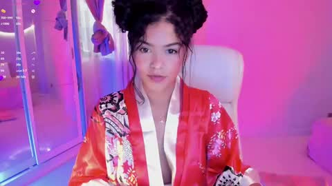 Snapshot of lm_kloeeh chatting on February 2025 12:59:01 AM Kloe see you 28-11  to celebrate my birthday online show from February 2025 12:59:01 AM