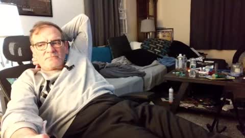 LongDick Daddy online show from October 2025 12:38:02 AM