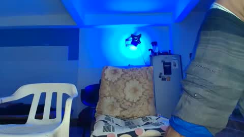 Snapshot of lobo_cockk chatting on February 2026 08:57:02 AM edwin online show from February 2026 08:57:02 AM