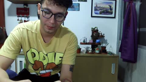 Snapshot of lobomx19 chatting on December 2024 02:43:02 AM Lobo online show from December 2024 02:43:02 AM