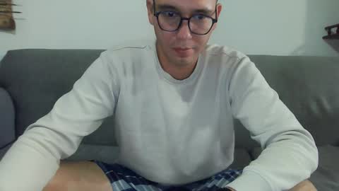 Snapshot of lobomx19 chatting on November 2025 02:16:01 PM Lobo online show from November 2025 02:16:01 PM