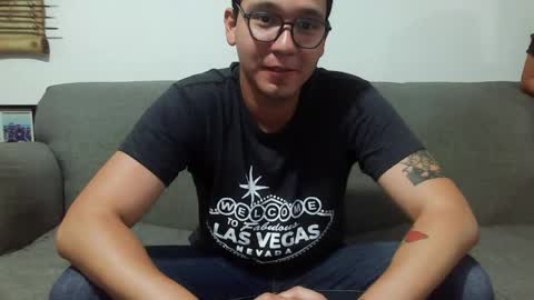 Lobo online show from April 2026 12:41:01 AM