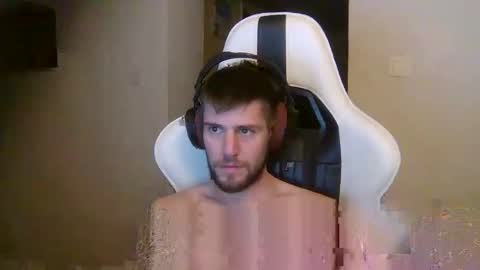 lobo online show from November 2025 01:04:02 AM