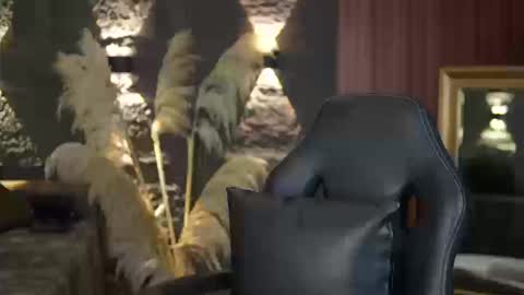 Snapshot of logan_cardenas1 chatting on March 2026 11:33:01 PM logan_cardenas1 online show from March 2026 11:33:01 PM