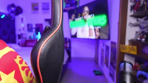 logan_hugh8 online show from March 2026 04:18:01 AM