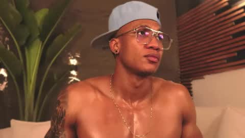 logan_varela online show from February 2025 03:04:01 AM