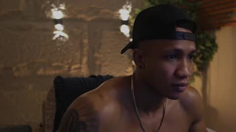 logan_varela online show from October 2025 02:59:01 PM