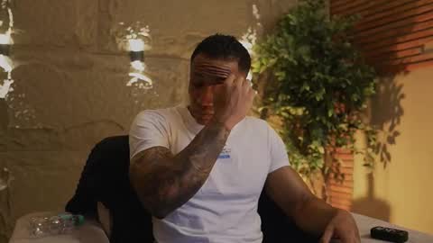 logan_varela online show from November 2025 12:16:02 AM