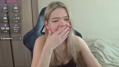 Snapshot of logandrive chatting on December 2025 09:16:01 AM Logan and Katana online show from December 2025 09:16:01 AM