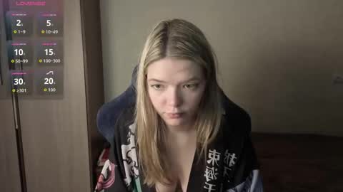 Snapshot of logandrive chatting on January 2026 01:37:02 PM Logan and Katana online show from January 2026 01:37:02 PM