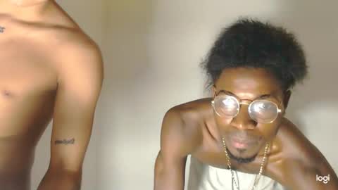 logannthh online show from February 2025 09:00:02 AM