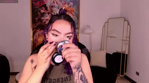 Snapshot of loiseharper chatting on May 2026 05:20:02 PM Loise online show from May 2026 05:20:02 PM