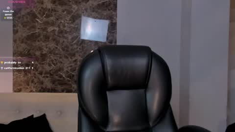 Snapshot of loiseharper chatting on June 2026 12:32:02 AM Loise online show from June 2026 12:32:02 AM
