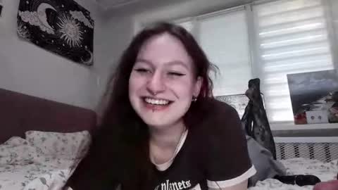Snapshot of loiselovetto chatting on July 2026 04:06:01 PM loiselovetto online show from July 2026 04:06:01 PM