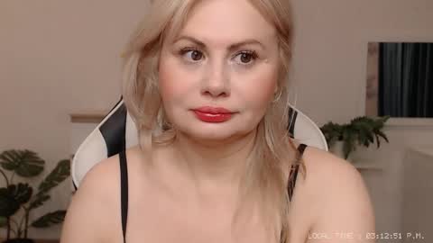 Snapshot of lola_anderson chatting on October 2025 10:12:02 AM Lola online show from October 2025 10:12:02 AM