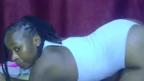 lola_beib online show from April 2026 05:51:02 AM