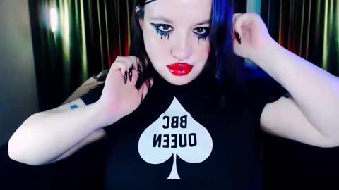 Snapshot of lola_chi chatting on November 2025 10:03:02 PM Lola Chi online show from November 2025 10:03:02 PM