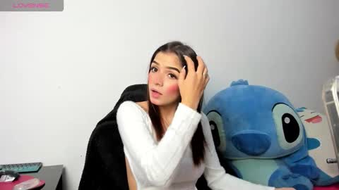 Snapshot of lola_kamila chatting on January 2026 07:41:01 PM Lola Kamila online show from January 2026 07:41:01 PM