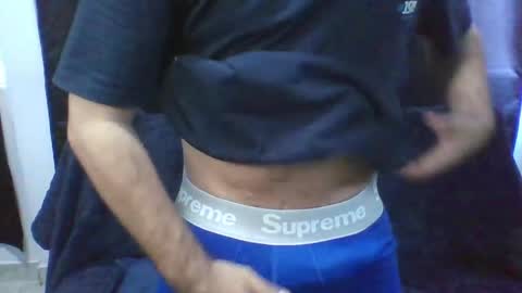 Lola online show from April 2026 06:27:01 PM