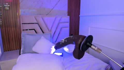 Lola Angel online show from February 2025 11:11:02 PM