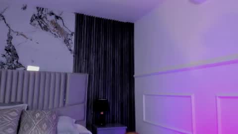 Lola Angel online show from May 2026 11:12:03 PM
