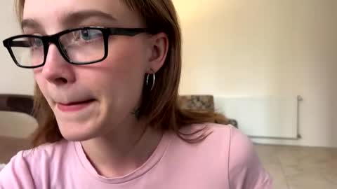 lolaatatee online show from April 2026 04:54:02 AM