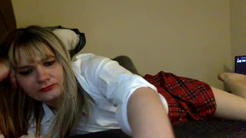 LolaJackson online show from June 2026 10:02:01 PM