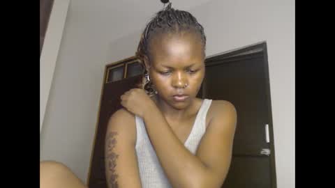 lolamia7 online show from March 2025 04:07:01 AM