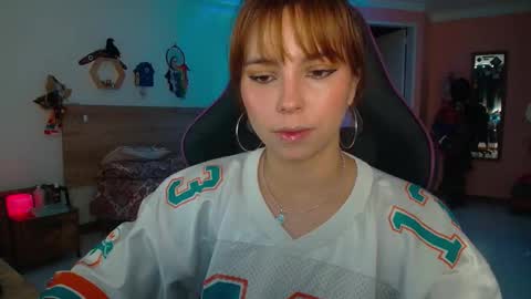 Lola doll online show from October 2025 04:18:01 PM