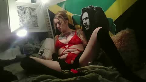 Lollipop Queen online show from November 2025 10:35:01 PM