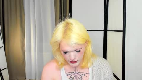 Snapshot of lollita_morgan chatting on February 2026 09:02:02 PM lollita online show from February 2026 09:02:02 PM